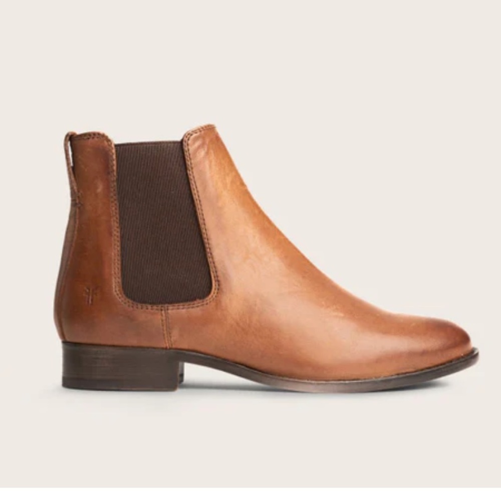 Frye Carly Chelsea Boot